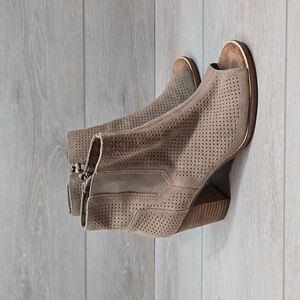 Toms Women Majorca Open Toe Leather Pump Heels Boots shoes sz 9